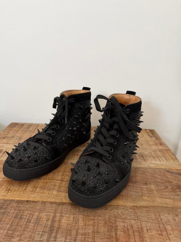 Christian louboutin maat 40, Ophalen of Verzenden, Zo goed als nieuw, Zwart