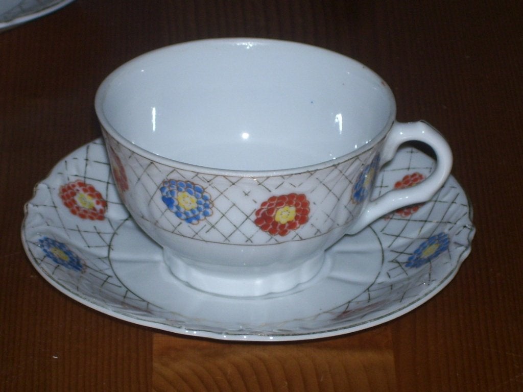 6 kopjes en schoteltjes, Antiek en Kunst, Ophalen of Verzenden