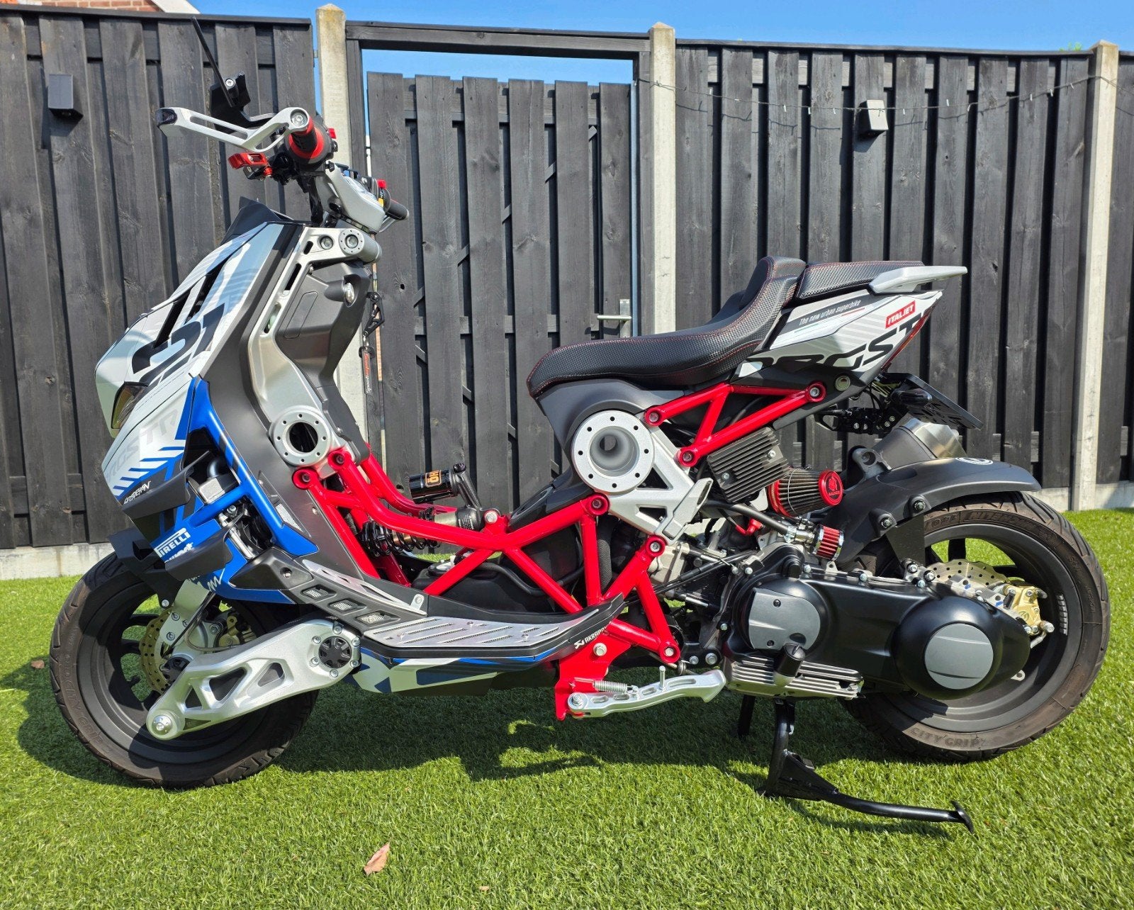 🔥💥Italjet Dragster 300 custom Uniek 1325km als nieuw️☄️🔥, Fietsen en Brommers, Ophalen, Italjet, 300 cc, Zo goed als nieuw