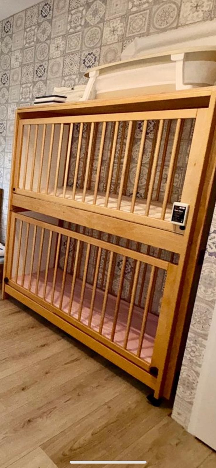 Stevige dubbele kinderbedden / stapelbed met beveiliging, Kinderen en Baby's, Ophalen of Verzenden, Stapelbed