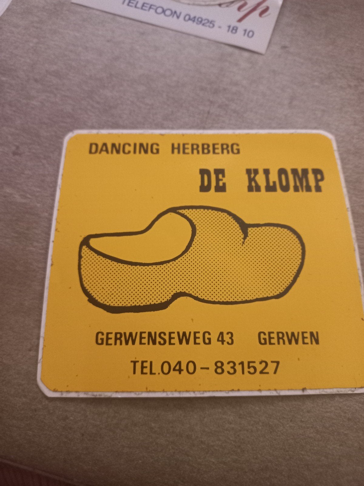 Vintage reclamesticker 'De Klomp' Dancing Herberg Gerwen, Verzamelen, Ophalen of Verzenden, Gebruikt
