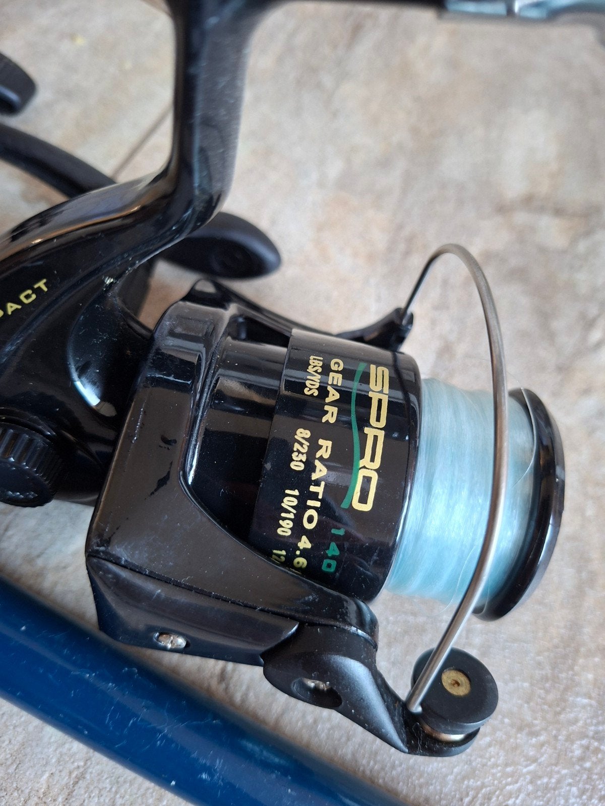 DAM Surf Blue Bird Zeehengel met Spro Impact Molen, Ophalen, Gebruikt, Complete hengel