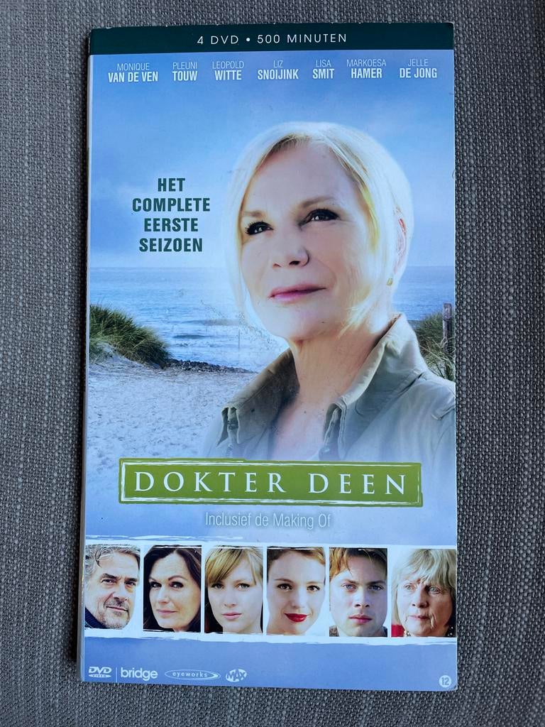 Dokter Deen - Het Complete Eerste Seizoen (4 DVD Boxset), Cd's en Dvd's, Boxset, Drama, Ophalen of Verzenden, Zo goed als nieuw