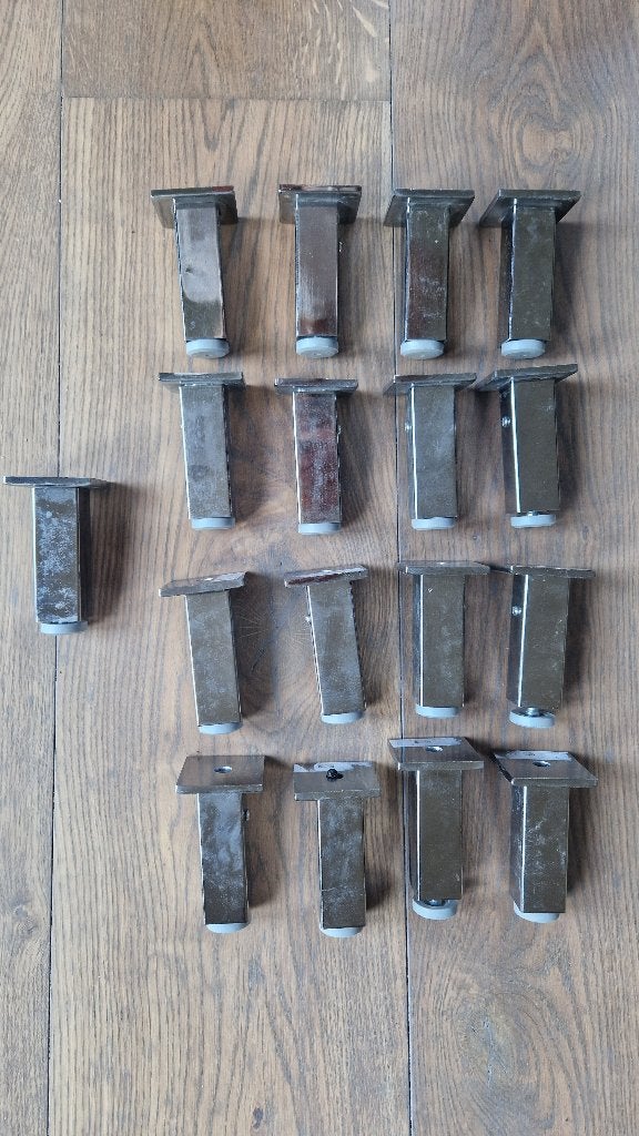 Ikea Besta pootjes, Huis en Inrichting, Ophalen, Gebruikt, 25 tot 50 cm, 50 tot 100 cm