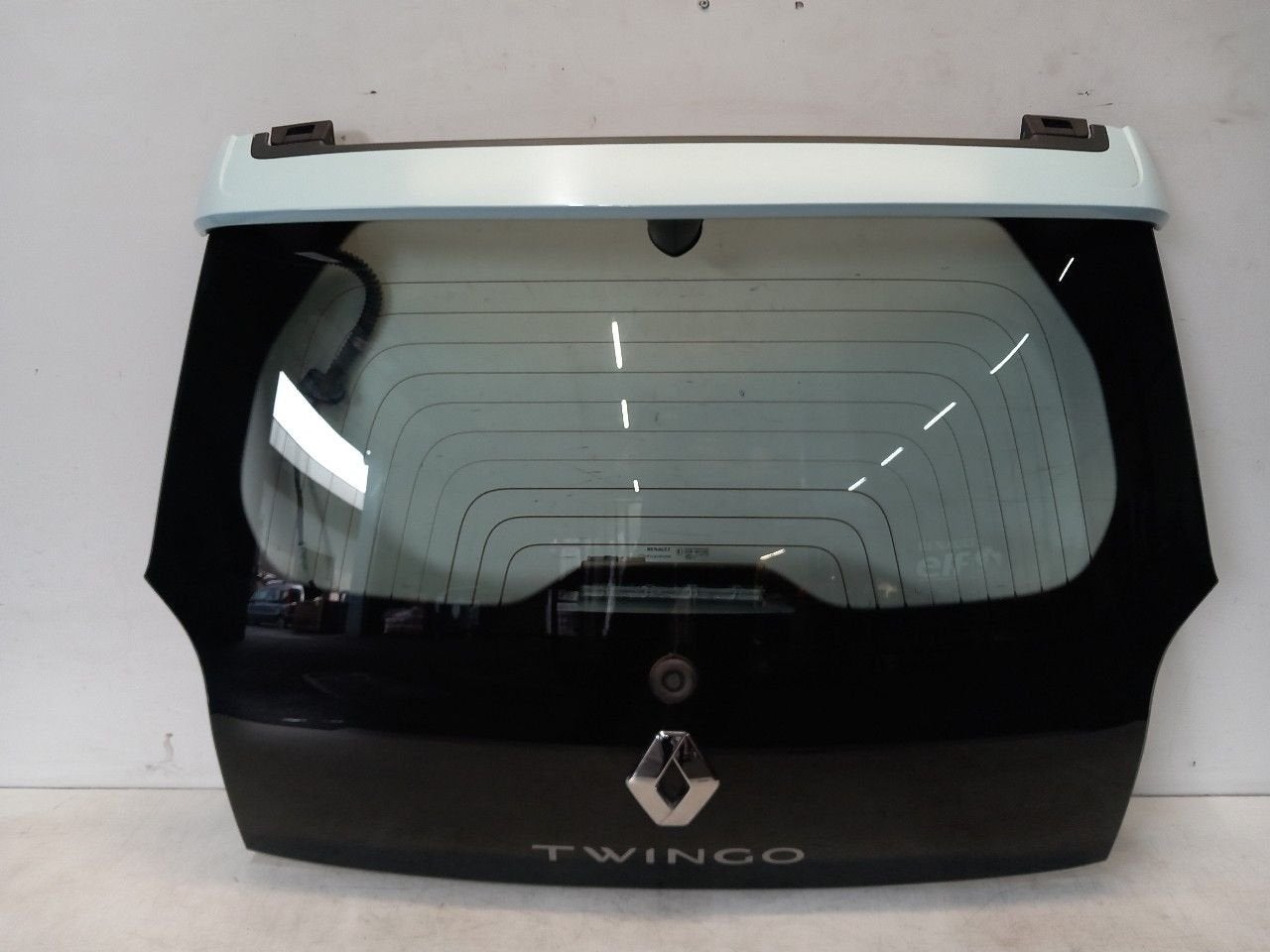 Achterklep Renault Twingo, Onderdelen@venauto.nl, Van der Ven Autorecycling B.V., Gebruikt, Ettenseweg 76, 4706 PB Roosendaal, The Netherlands