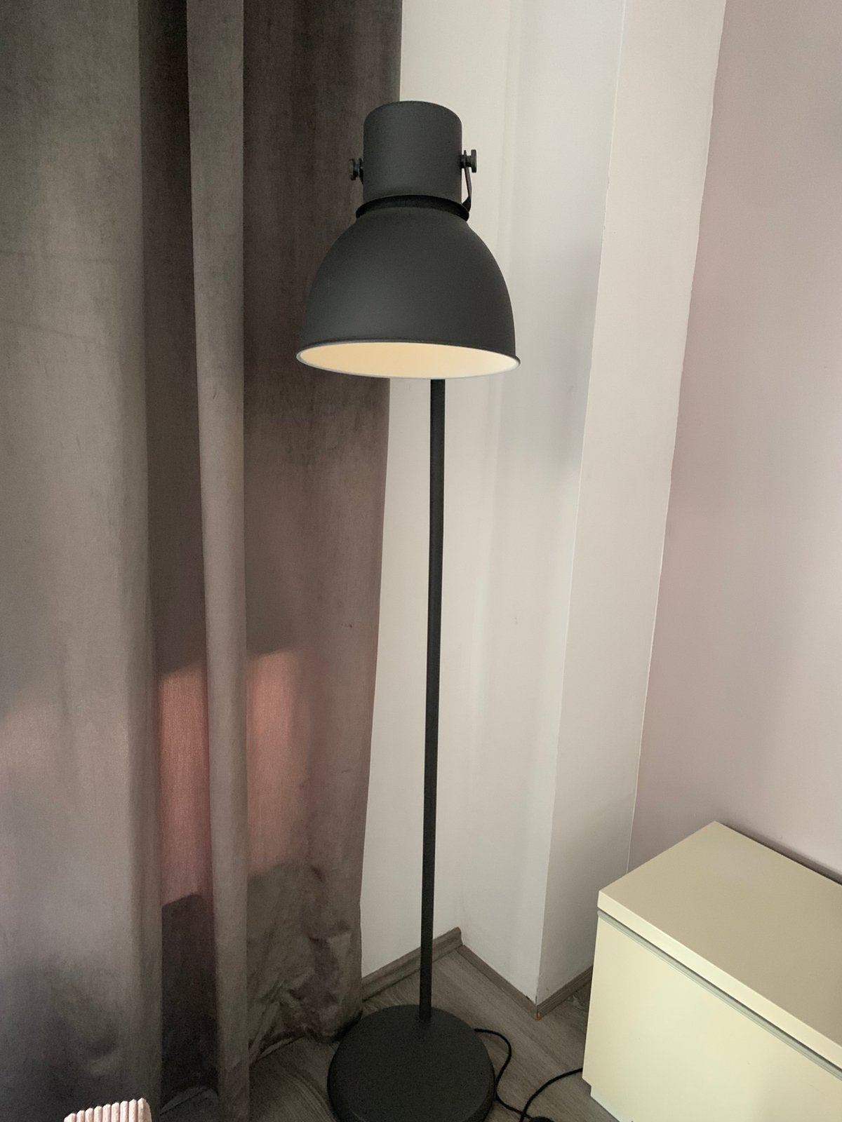 Vloerlamp, Ophalen, Gebruikt, 150 tot 200 cm