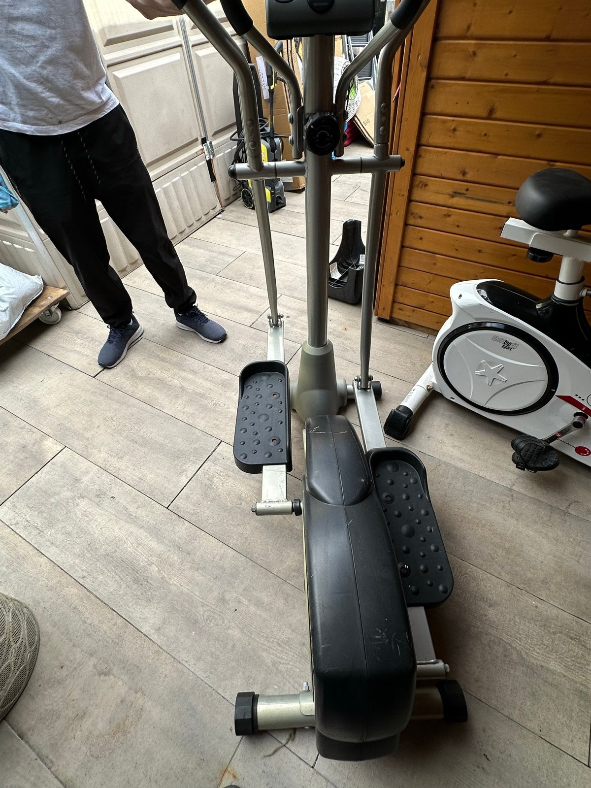 Hometrainer en Crosstrainer - Perfect voor Thuis Workouts, Sport en Fitness, Fitnessapparatuur, Ophalen, Gebruikt, Metaal, Benen