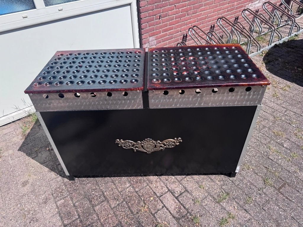 Professionele dubbele poffertjesplaat op gas, Ophalen