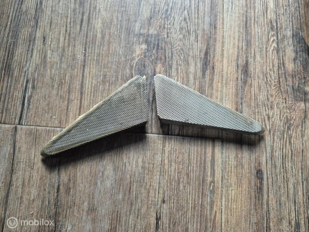 Afdekgaasje voorkuip topkuip gaasjes 748 916 996, Motoren, Gebruikt, Factorystore.service@ducati.com, Ophalen of Verzenden, Via Antonio Cavalieri Ducati, 74/5, 74/6, 40132 Bologna BO