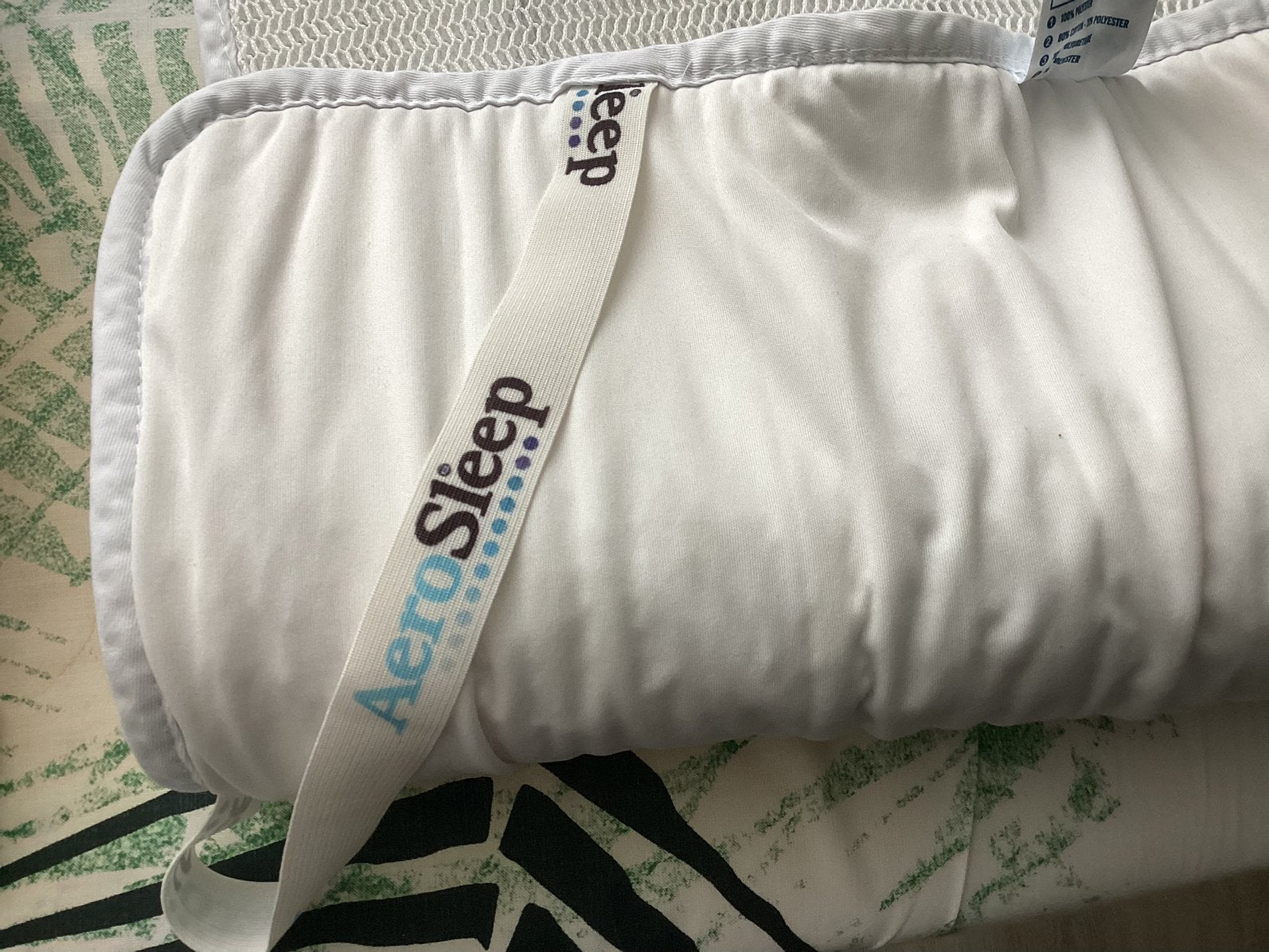 60% korting Aerosleep matras+topper+2x hoes afm 120x60x10 cm, Ophalen of Verzenden, Zo goed als nieuw, Ledikant