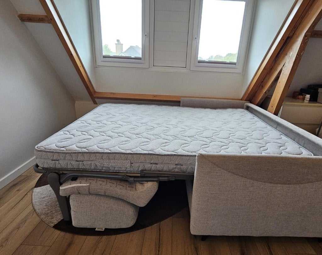 Foto 2 van Italiaanse slaapbank 140 x 200 (Dienne Modular Standard))
