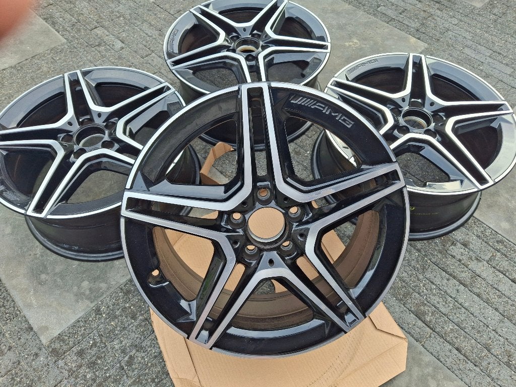 18 Inch Mercedes 5x112 AMG velgen A/B/CLA W177, Auto-onderdelen, Banden en Velgen, Ophalen, 18 inch, Gebruikt, Banden en Velgen