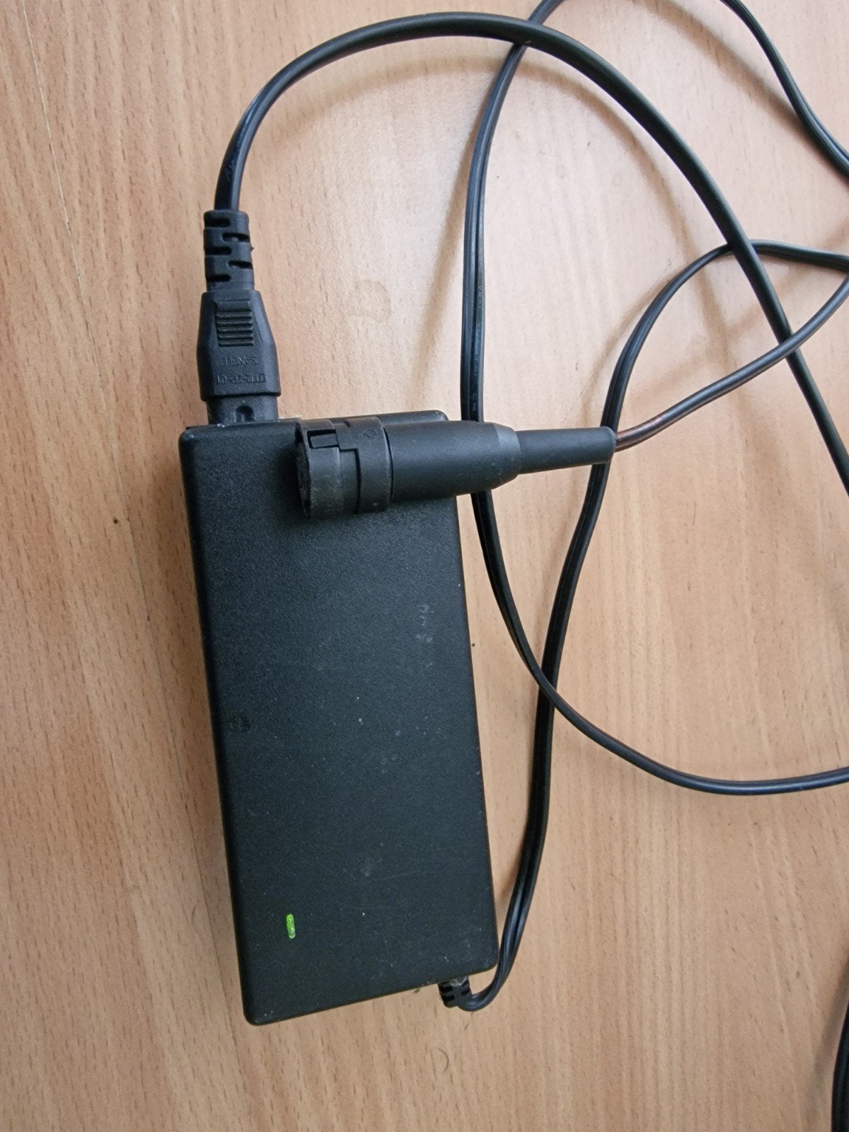 Origineel oplader Voor gazelle elektrisch fiets, Fietsen en Brommers, Ophalen, Zo goed als nieuw