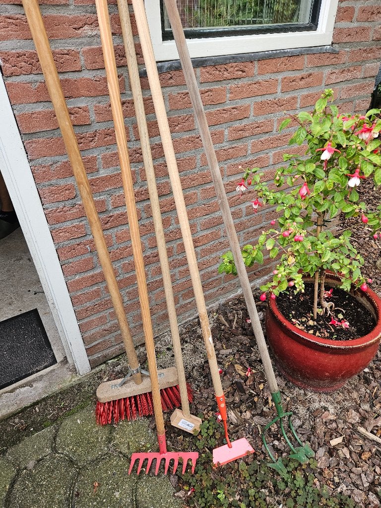 Tuin gereedschap, Ophalen, Gebruikt
