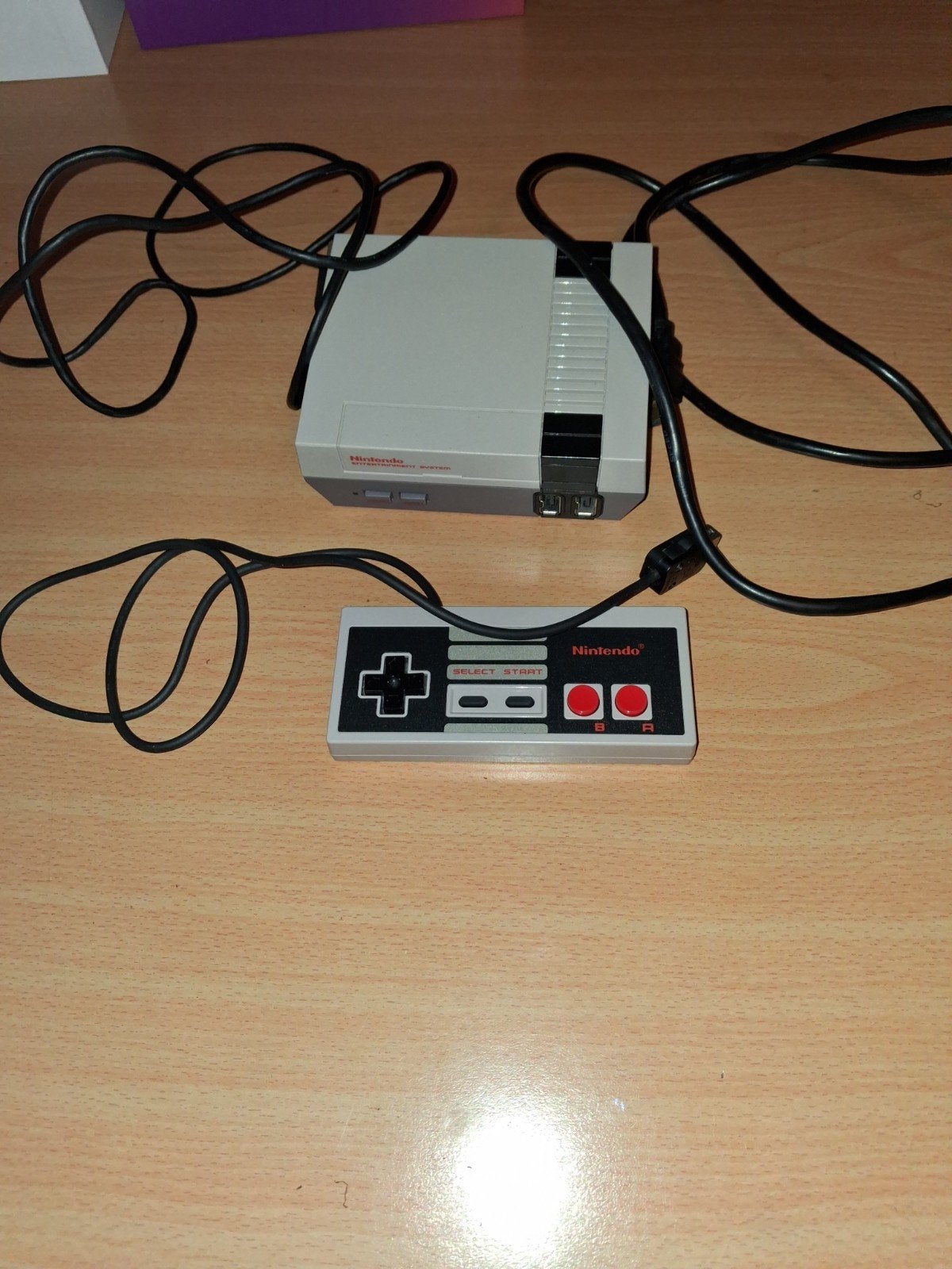 nintendo nes mini classic orgineel, Spelcomputers en Games, Ophalen, Zo goed als nieuw, Met 1 controller, Met games