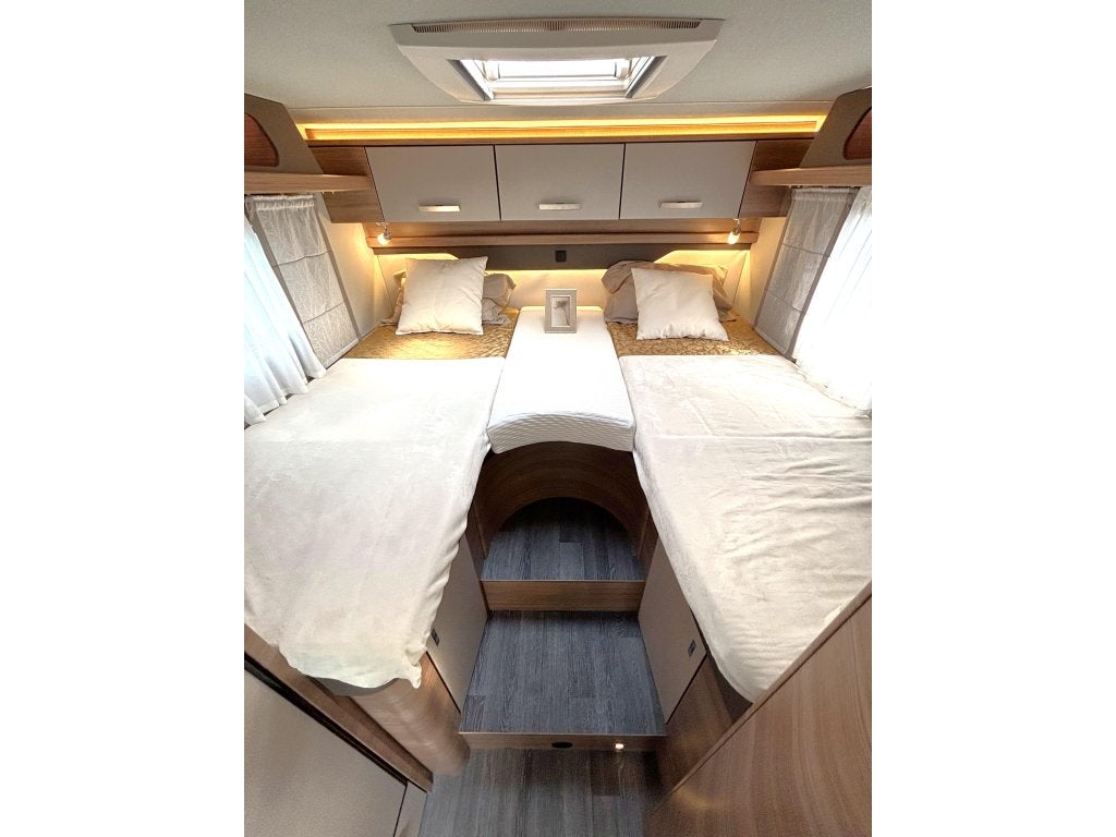 Caravans And Camping Knaus