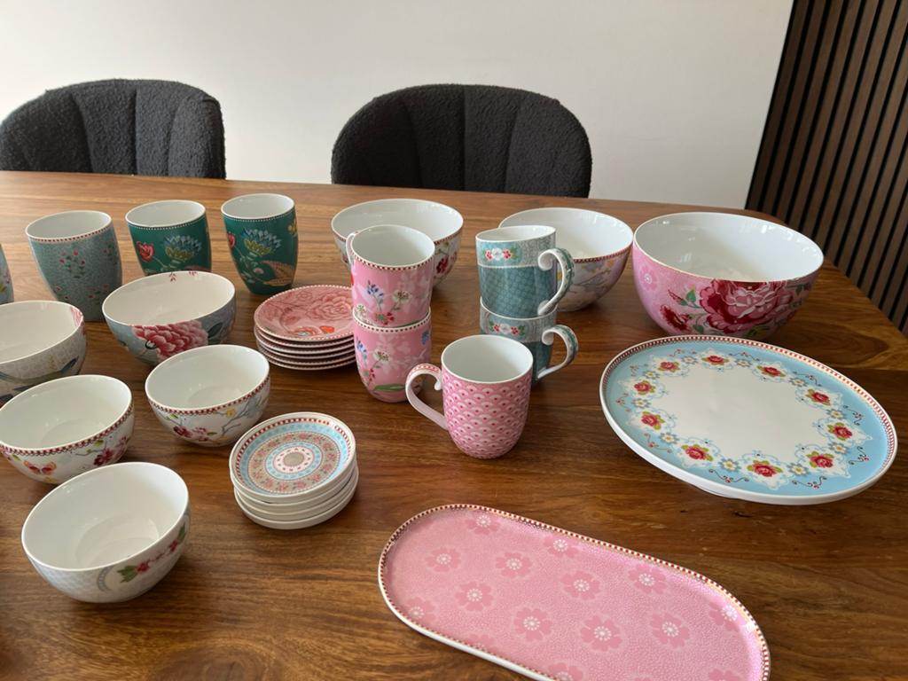 Groot Pip Studio servies pakket | mokken, schaaltjes, kommen, Huis en Inrichting, Keuken | Servies, Ophalen of Verzenden, Gebruikt