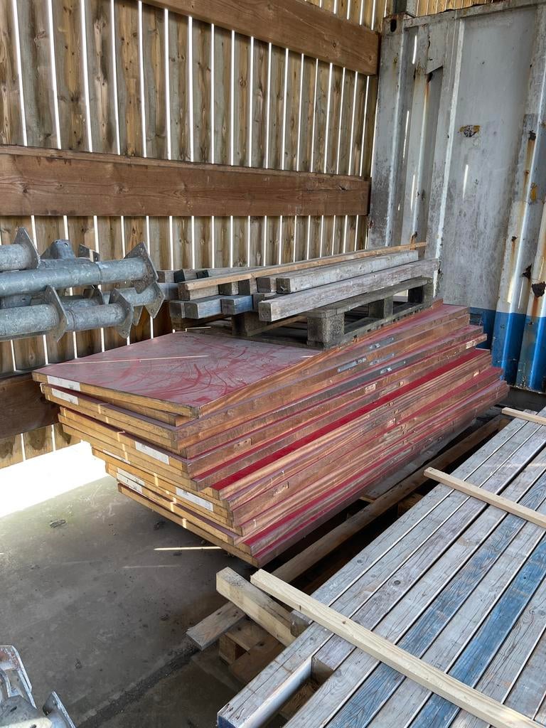 Binnendeuren 2315 x 930 HPL rood, Ophalen, 80 tot 100 cm, 215 cm of meer, Binnendeur