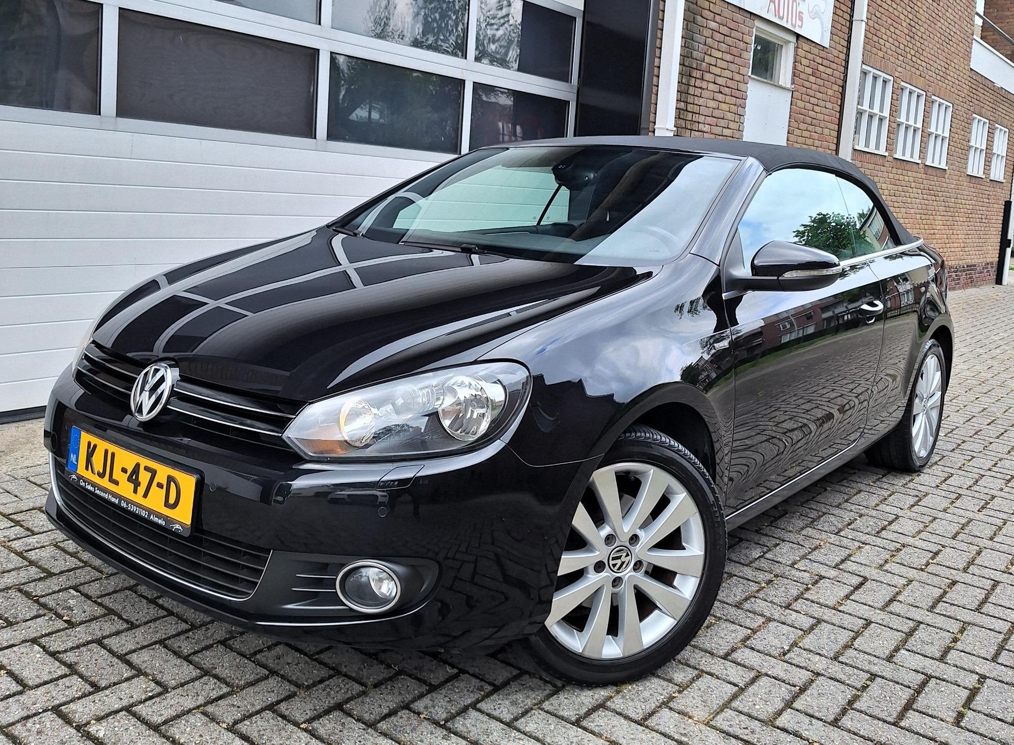Volkswagen Golf Cabriolet 1.2 TSI BlueMotion Zwart Clima LMV, Voorwielaandrijving, Stof, Euro 6, 4 cilinders