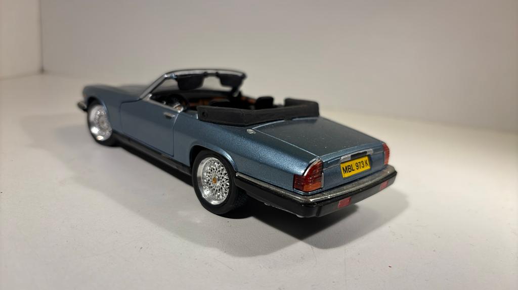 Jaguar xj-s v12 polistil 1.25, Hobby en Vrije tijd, Modelauto's | 1:24, Overige merken, Ophalen of Verzenden, A, A