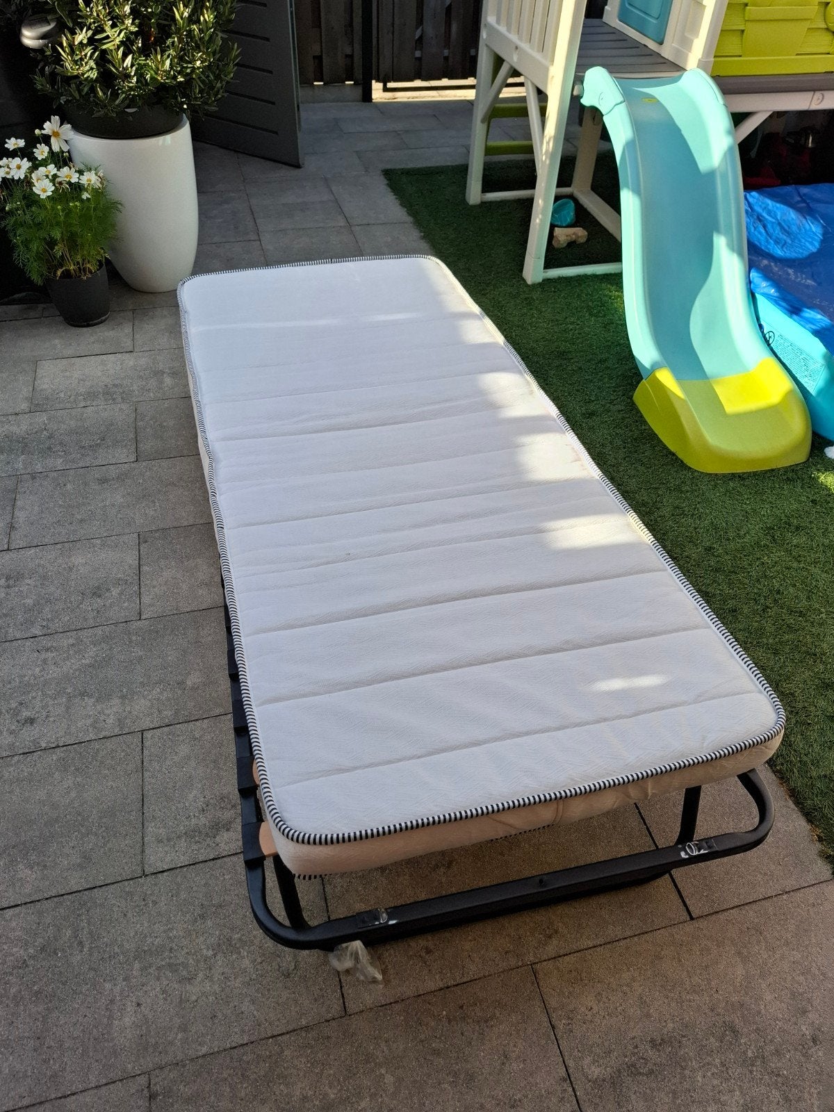 Opklapbed 1 persoons inclusief matras, Ophalen, 90 cm, Eenpersoons, Zo goed als nieuw