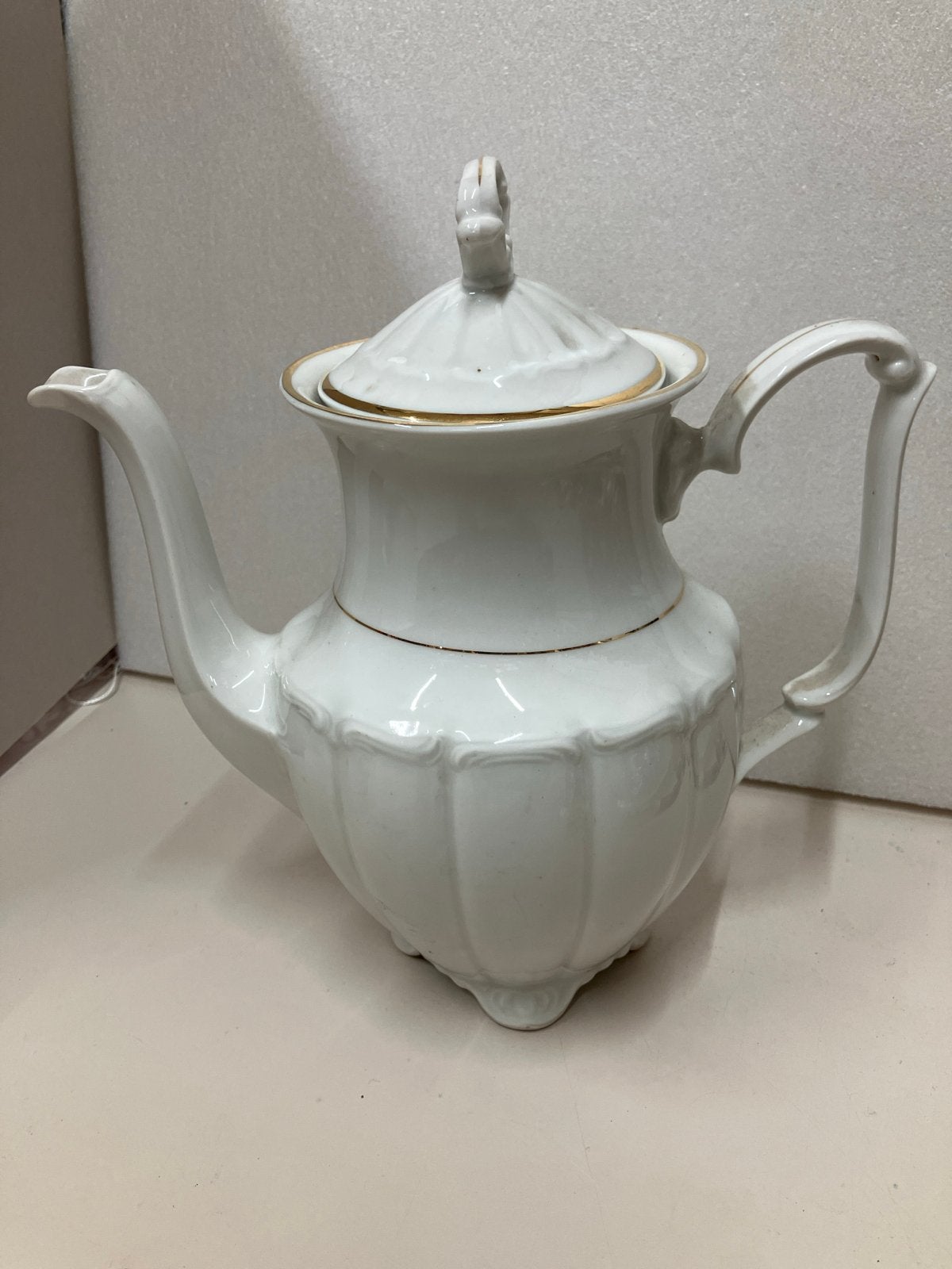 Porseleinen Koffie/Theepot met Gouden Rand - Vintage, Ophalen of Verzenden