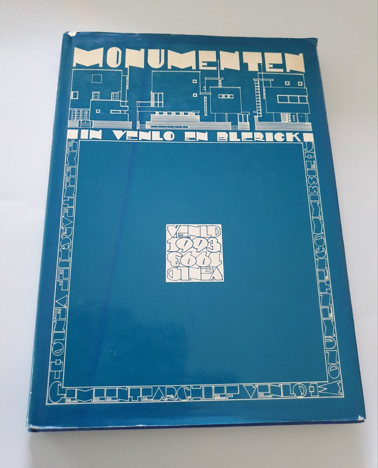 Monumenten in Venlo en Blerick, Ophalen of Verzenden, Gelezen