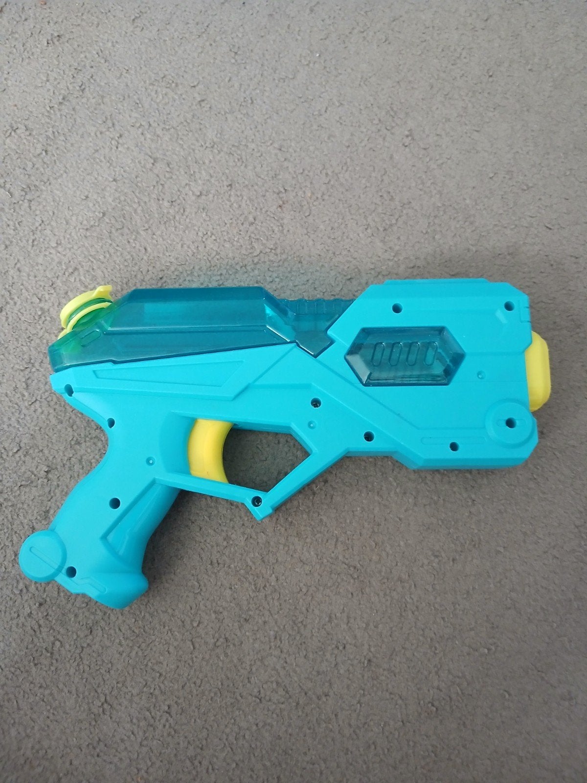 Defect waterpistool - voor onderdelen of reparatie, Ophalen of Verzenden