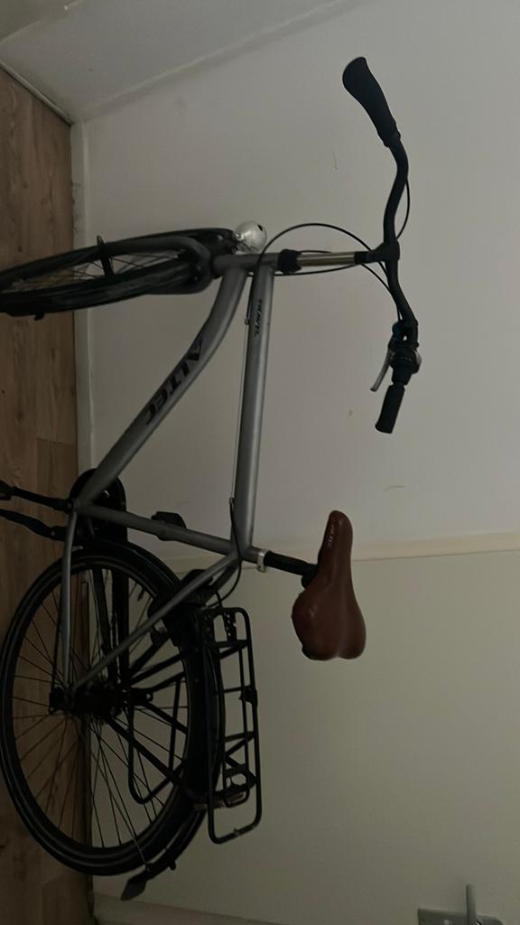 fiets altec, Fietsen en Brommers, Fietsen | Heren | Herenfietsen, Ophalen of Verzenden, Zo goed als nieuw, Overige merken, Versnellingen