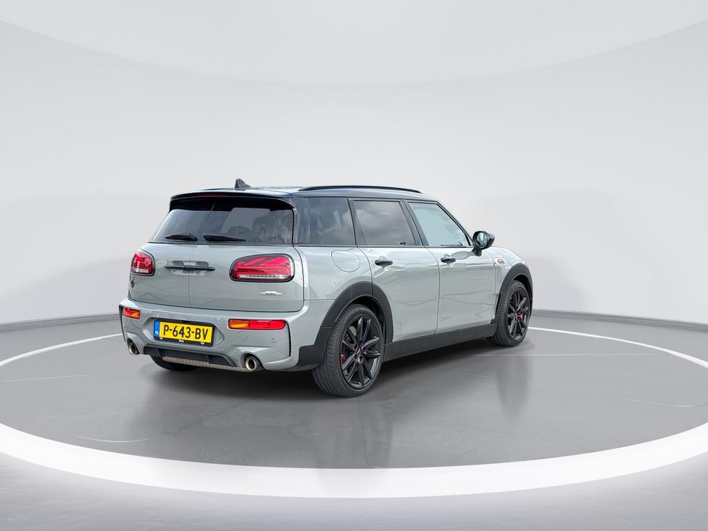 MINI Clubman 2.0 JCW ALL4 |306PK!|PANO|CARBON-STUUR|H/K|HUD|, Auto's, Mini, 1998 cc, 15 km/l, Gebruikt, Origineel Nederlands