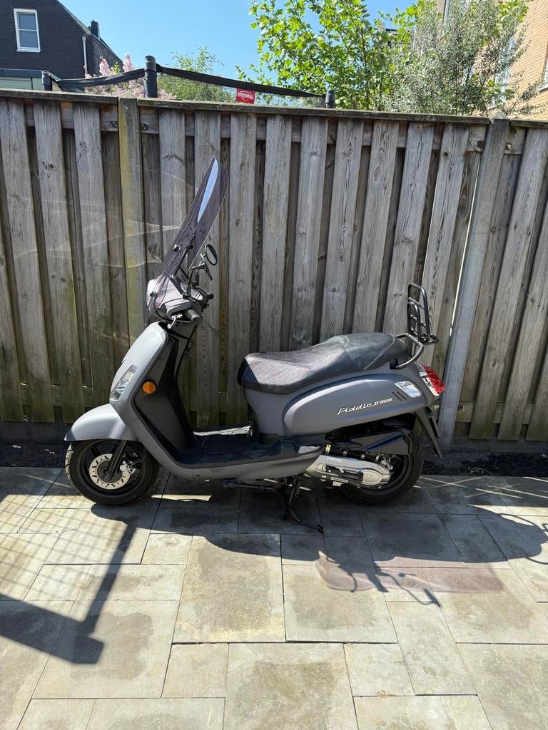 Sym Fiddle II Scooter - Grijs, Goede Staat, Fietsen en Brommers, Scooters | SYM, Ophalen, Zo goed als nieuw, Benzine, Fiddle