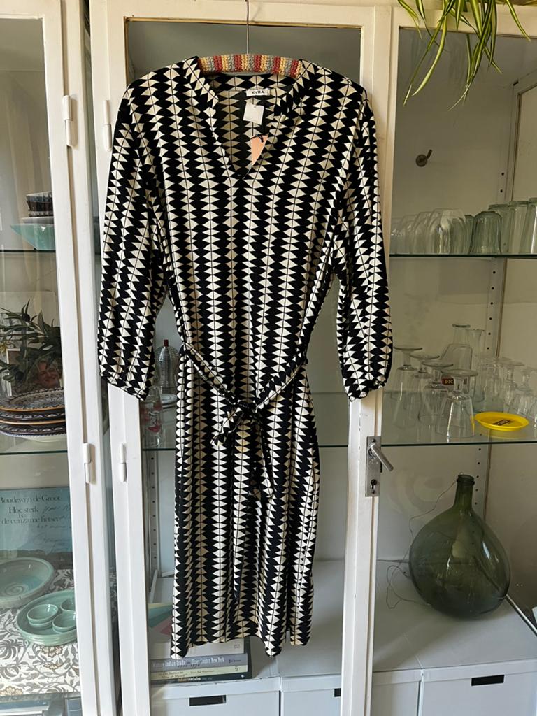 Nieuw met kaartje jurk  Kyra xl zwart wit, Zwart, Maat 46/48 (XL) of groter, Nieuw, Ophalen of Verzenden