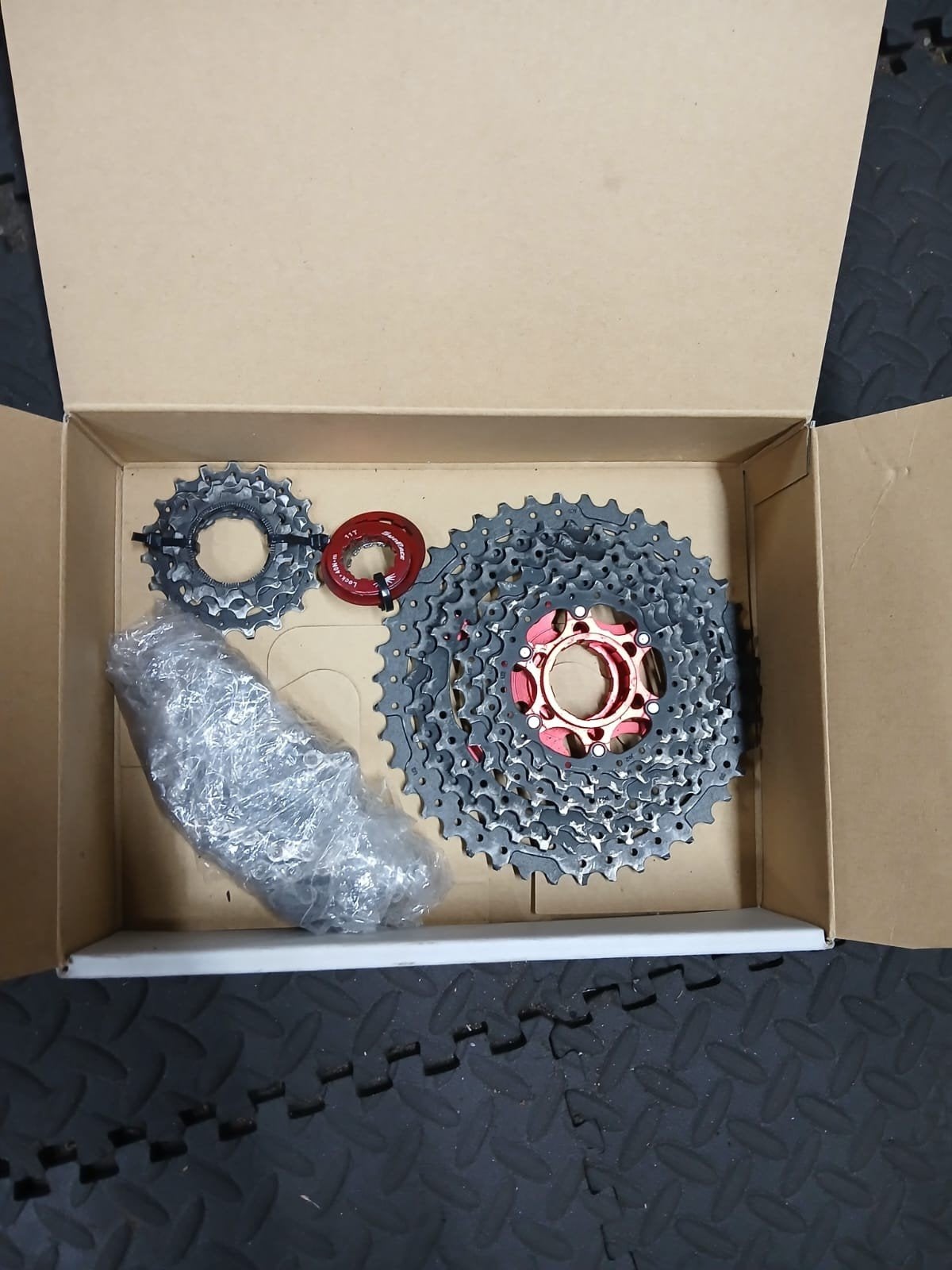 Sram 12speed Cassette en 12speed Sram ketting., Ophalen, Gebruikt, Mountainbike, Derailleur of Ketting