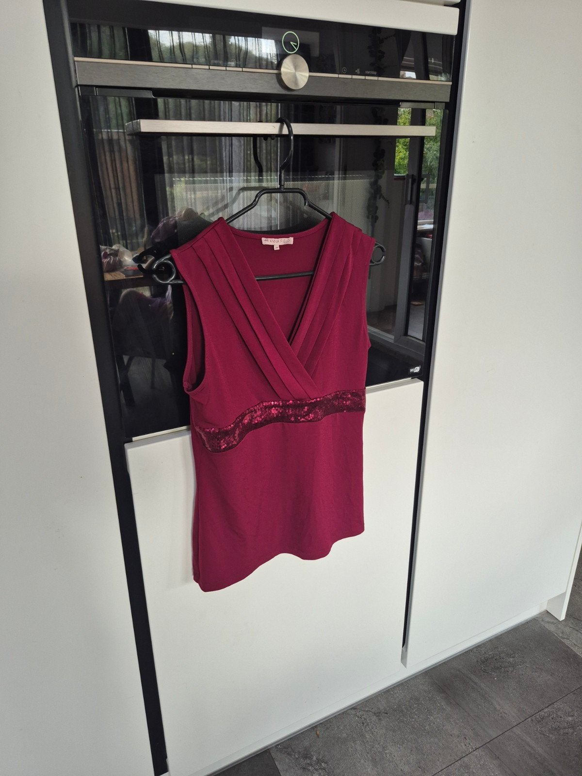 Anna Field mouwloze top met pailletten, maat 38, Kleding | Dames, Maat 38/40 (M), Anna Field, Ophalen of Verzenden, Zo goed als nieuw