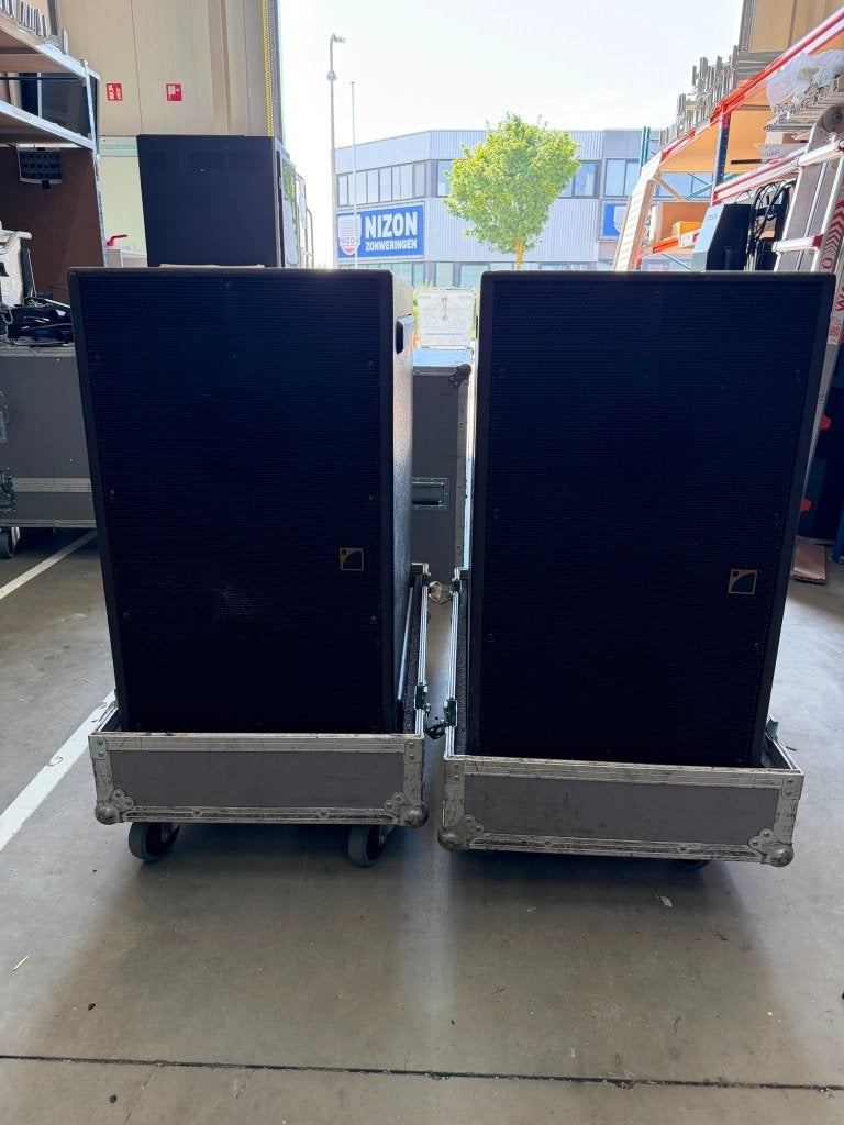 L'acoustics PA set inclusief LA4 versterkers, cases etc, Overige merken, Gebruikt, Overige typen, Ophalen of Verzenden
