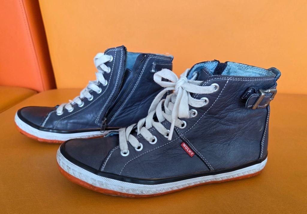 Wolky leren sneakers blauw maat 38, Kleding | Dames, Wolky, Blauw, Ophalen of Verzenden, Sneakers of Gympen
