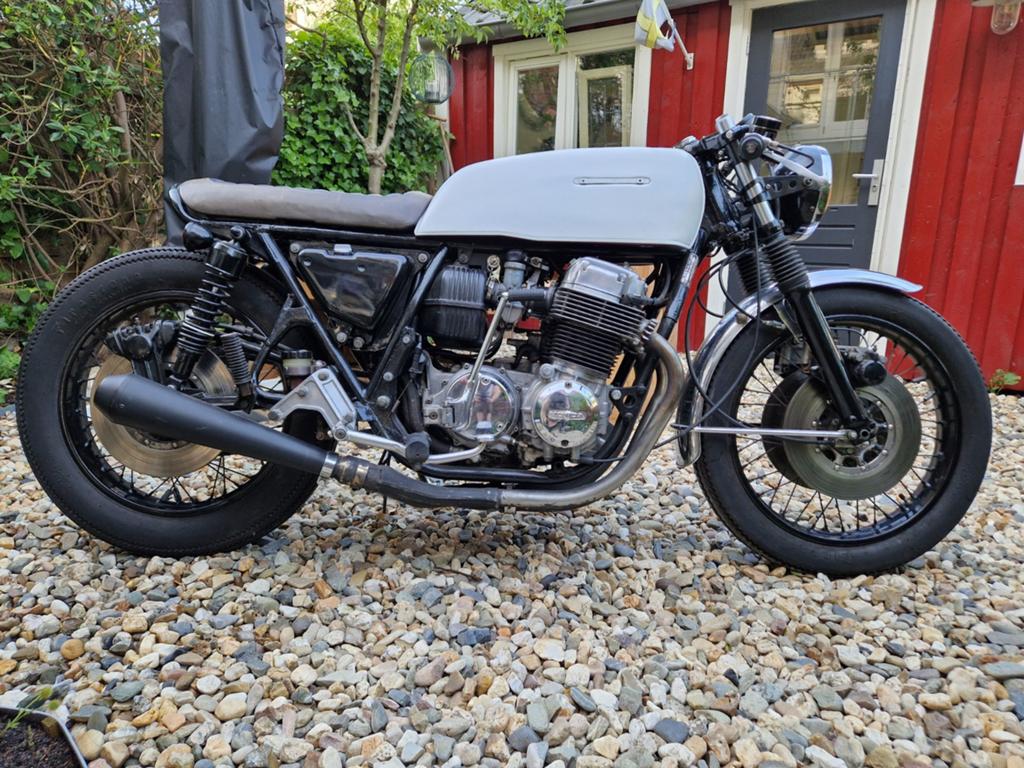 Honda CB750 F1 uit 1978 - oldtimer, 750 cc, Sportuitlaat, 4 cilinders, Motorrijbewijs A