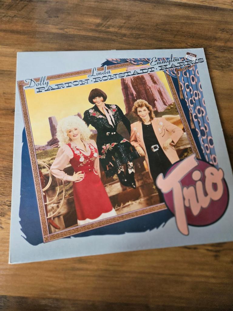 Dolly Parton, Linda Ronstadt, Emmylou Harris - Trio LP, Ophalen of Verzenden, 1980 - 1989, Gebruikt, 12 inch