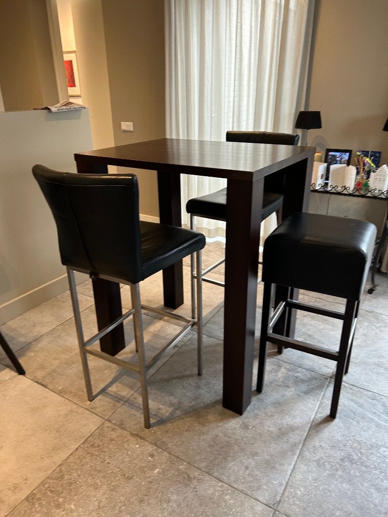 Hoge eettafel met 3 barstoelen - Donkerbruin, Ophalen, Gebruikt, Inclusief barstoelen