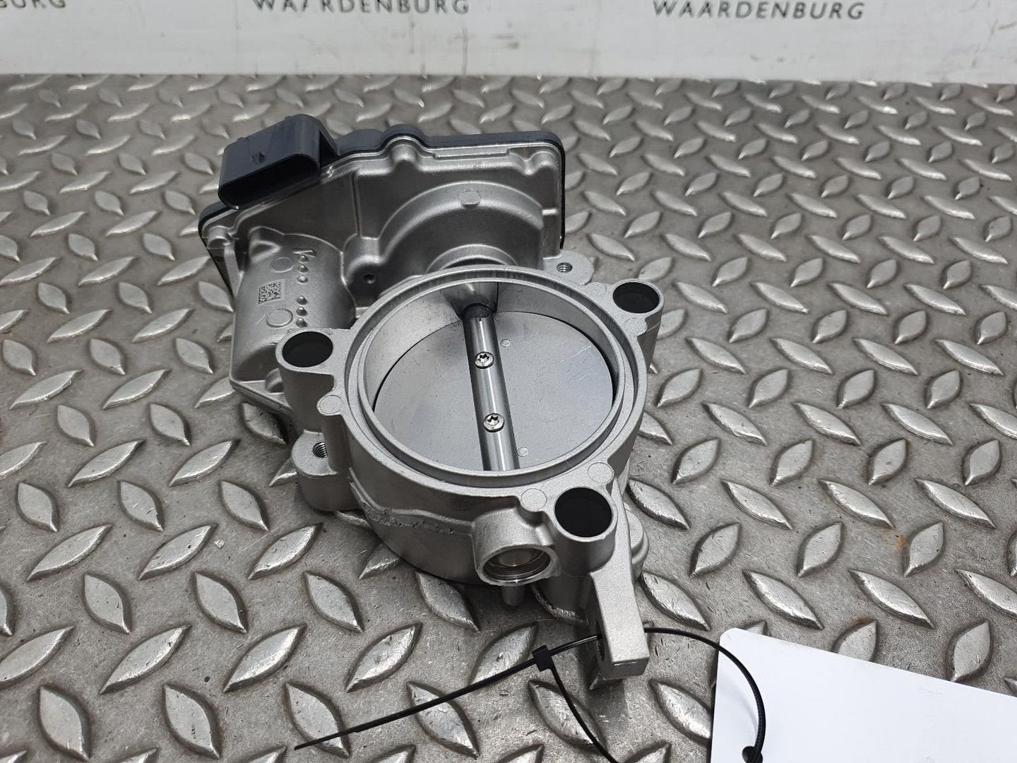 BMW 2 SERIES GASKLEPHUIS 13548601651, A3C0095100000 2020, Ophalen of Verzenden, Gebruikt, Stiba lid
