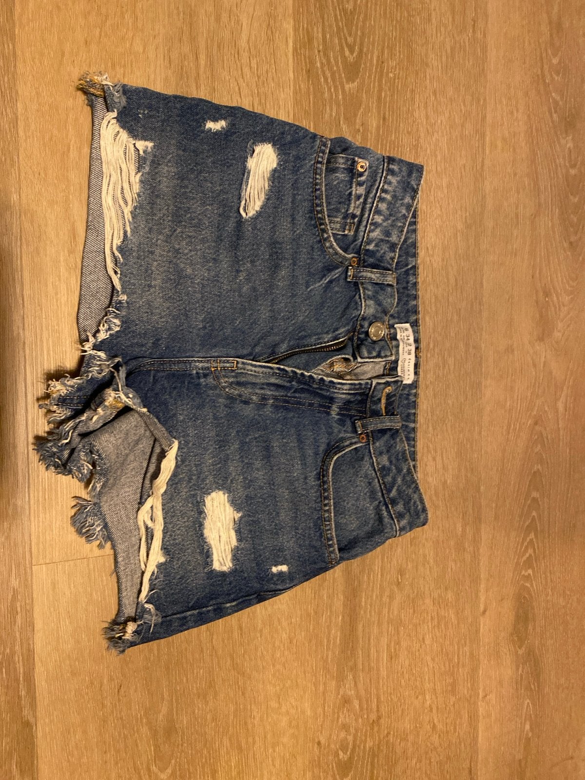 Primark Denim Co. gescheurde spijkerbroek shorts, Maat 38/40 (M), Kort, Blauw, Ophalen of Verzenden