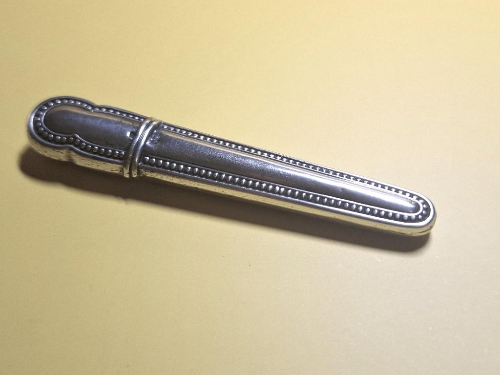 Zeer fraaie antiek zilveren naaldenkoker, Antiek en Kunst, Ophalen of Verzenden, Zilver