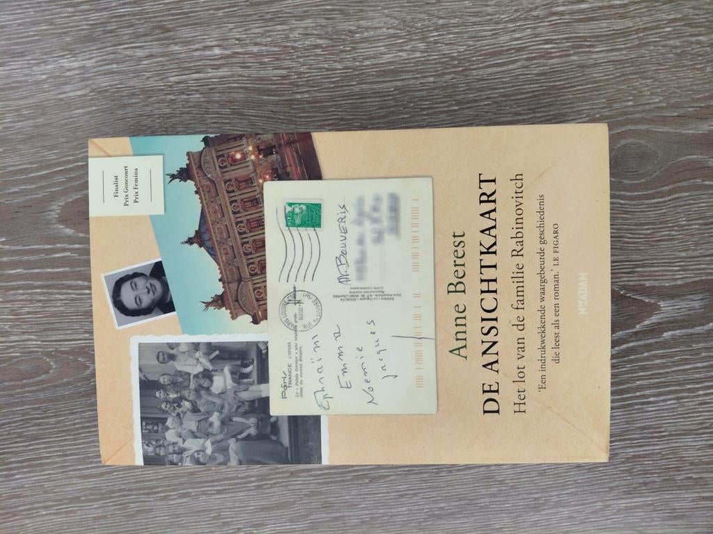 De Ansichtkaart - Anne Berest, Boeken, Ophalen of Verzenden, Zo goed als nieuw