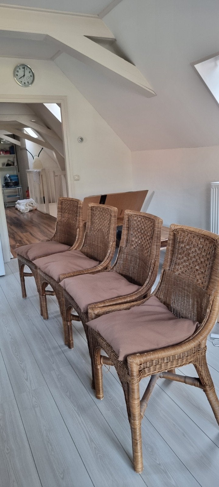 Eetkamerstoelen 4 stuks, Huis en Inrichting, Stoelen, Gebruikt, Bruin, Riet of Rotan, Ophalen of Verzenden