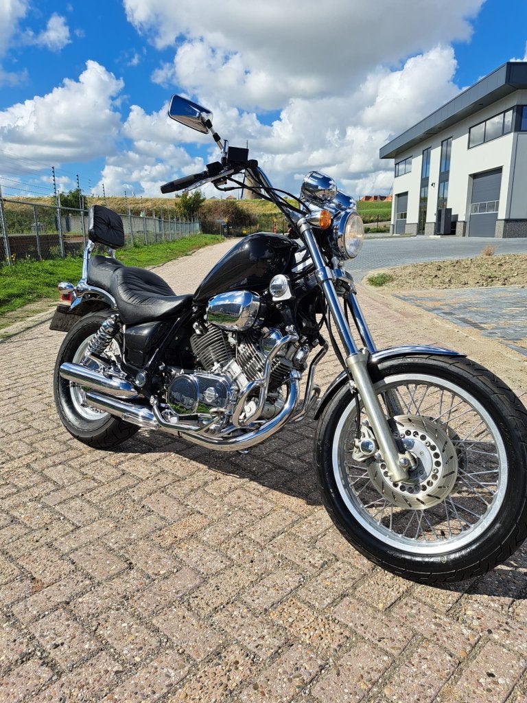 Yamaha  XV 700 VIRAGO, Motoren, Chopper, Bedrijf