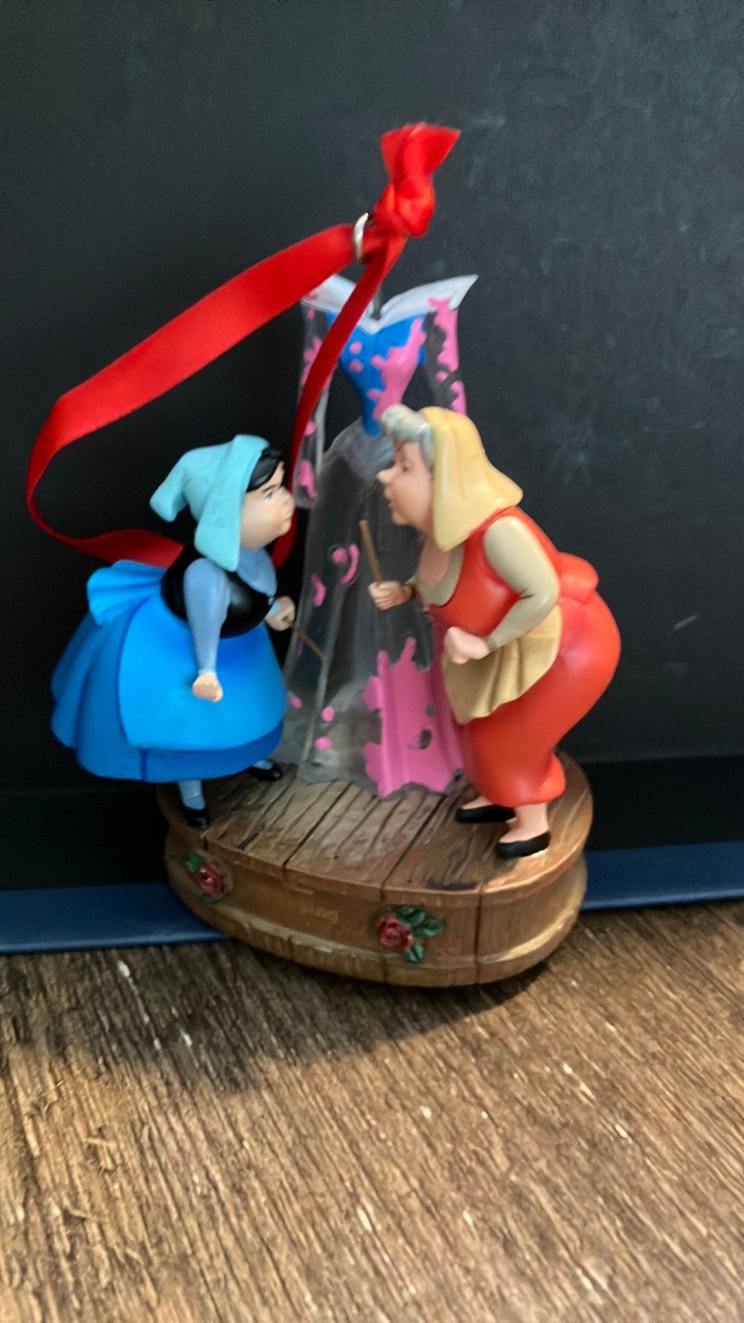 Leuk ornament, Verzenden, Overige figuren, Zo goed als nieuw, Beeldje of Figuurtje
