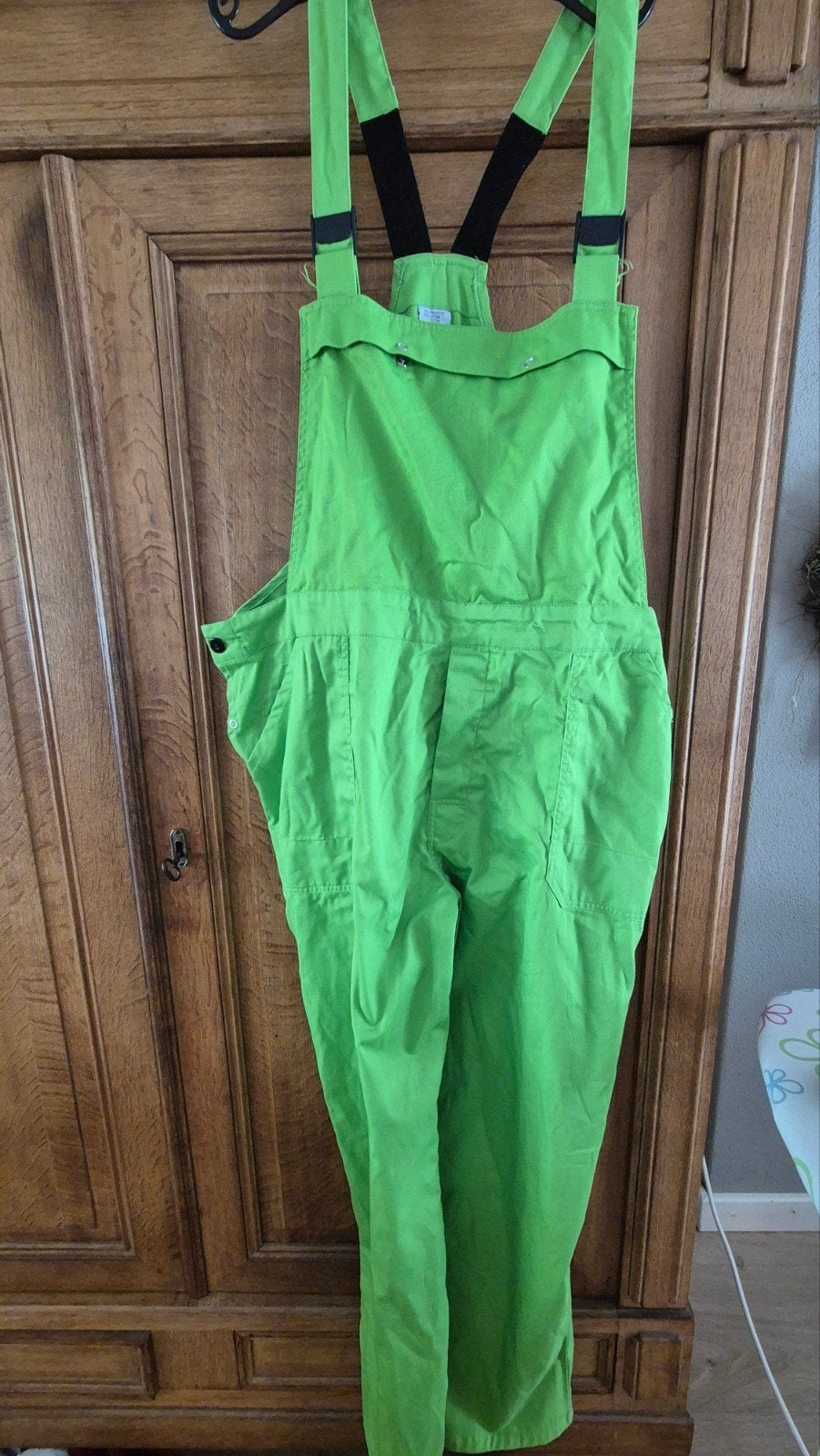 Groene tuinbroek maat 60 voor carnaval, Ophalen of Verzenden