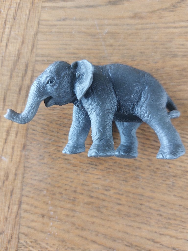 schleich olifantenkalf, Ophalen of Verzenden, Zo goed als nieuw