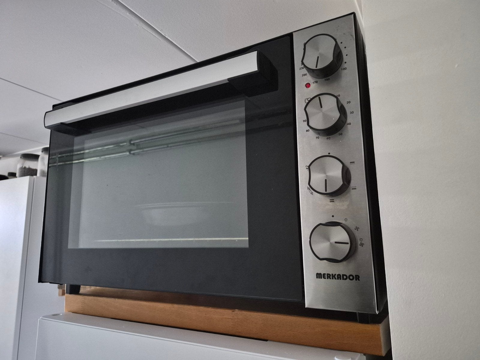 Merkador vrijstaande oven xxl hetelucht draaispit graniet, Witgoed en Apparatuur, Ophalen, Minder dan 45 cm, Gebruikt, Hete lucht