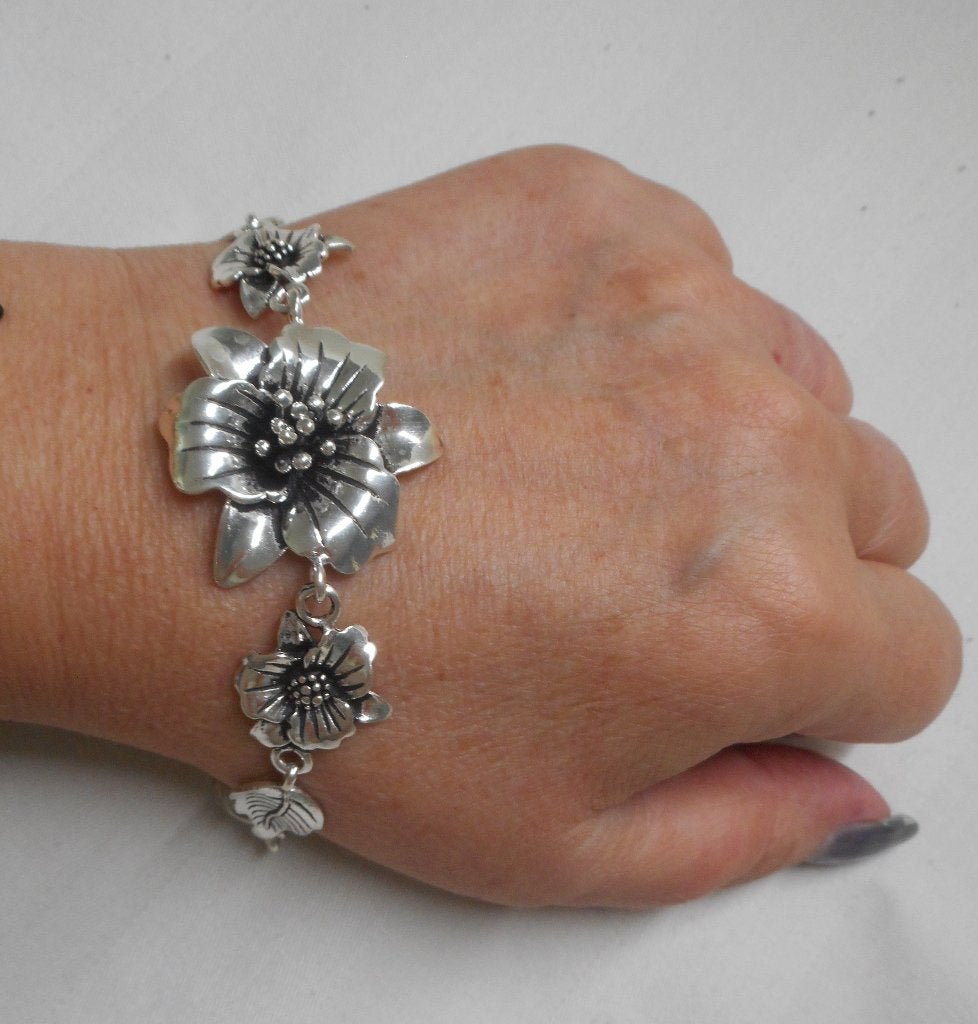 Prachtige zilveren verstelbare botanische armband nr.1561, Sieraden, Tassen en Uiterlijk, Armbanden, Verzenden, Zo goed als nieuw